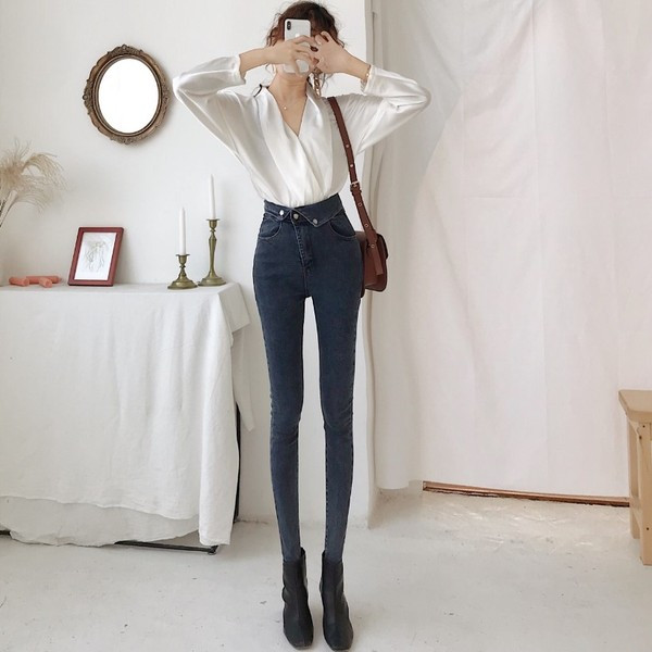 Blugi de dama actuali model Slim in doua culori