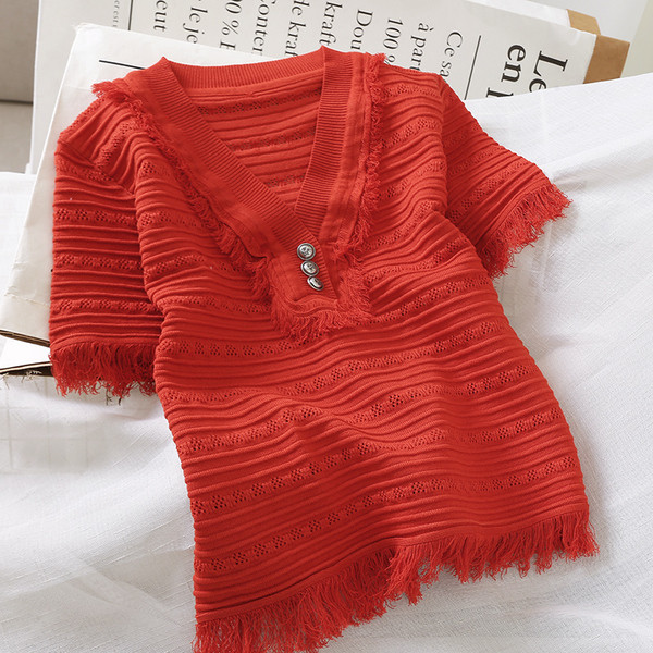 Bluză de damă modernă cu decolteu în V și nasturi în mai multe culori