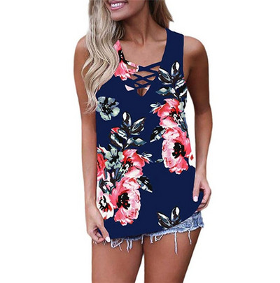 Модерен дамски потник с кръстосани връзки и с флорален десен