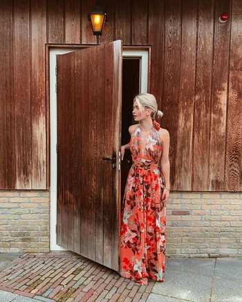 Rochie de dama de actualitate - model lung cu model floral