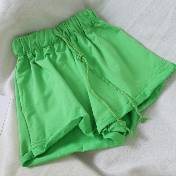 Pantaloni scurți casual dama model larg in mai multe culori