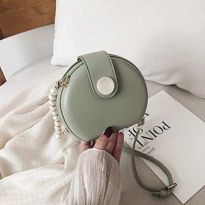 Дамска чанта с перли в няколко цвята