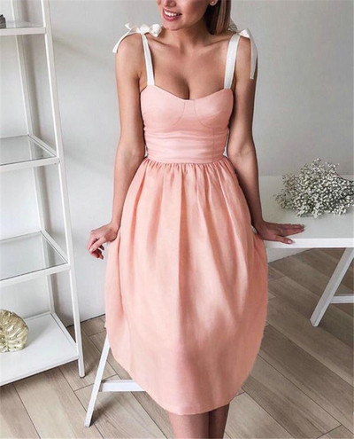 Нов модел дамска рокля на тънки презрамки в розов и зелен цвят