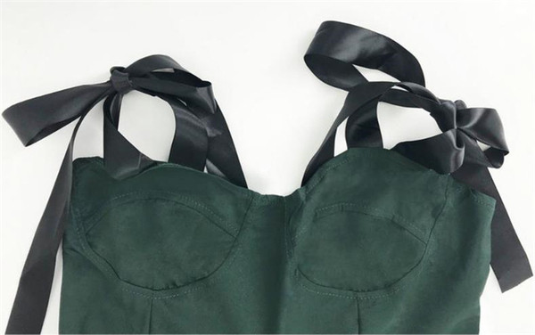 Нов модел дамска рокля на тънки презрамки в розов и зелен цвят