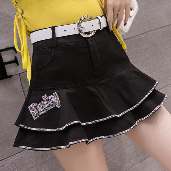 Fusta scurta de dama actuala in trei culori