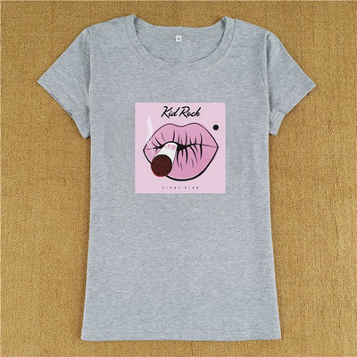 Tricou dama model nou cu aplicatie si decolteu O