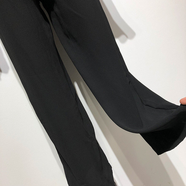  Γυναικεία ολόσωμη φόρμα μακρυμάνιη σε μαύρο χρώμα