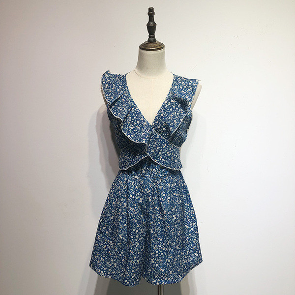 Γυναικείες κοντές ολόσωμες  φόρμες με floral πριντ