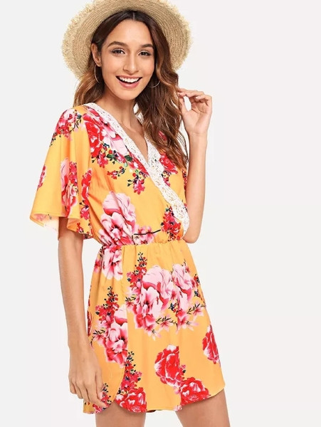 Γυναικεία ολόσωμη φόρμα Γ με V-λαιμό και δαντέλα