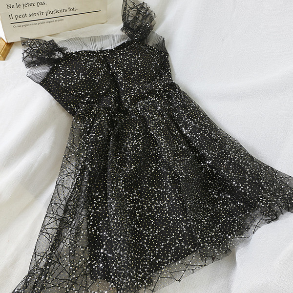 Model elegant de rochie de dama cu efect stralucitor in negru si bej