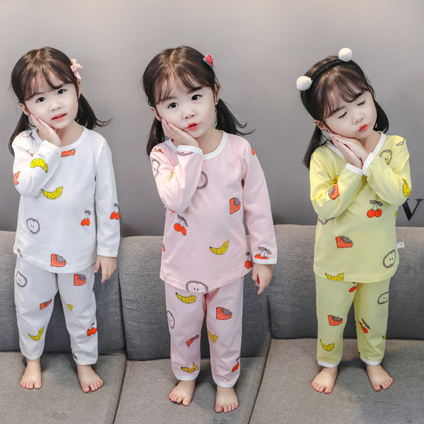 Model nou de pijamale pentru copii in trei culori