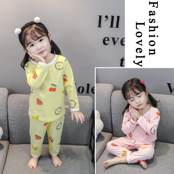 Model nou de pijamale pentru copii in trei culori