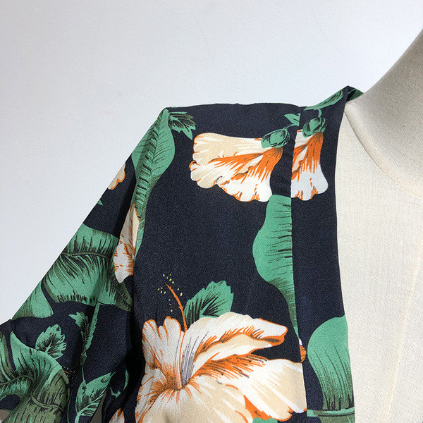 Γυναικεία ολόσωμη φόρμα με μανίκια 