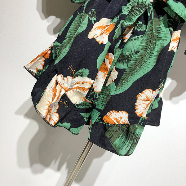 Γυναικεία ολόσωμη φόρμα με μανίκια 