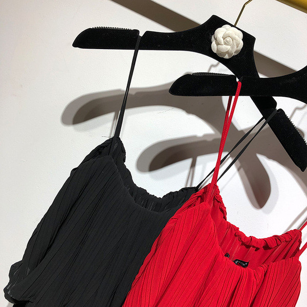 Salopeta de dama plisata cu bretele subtiri