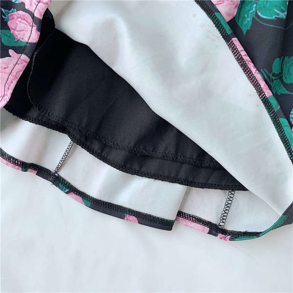 Rochie moderna de dama in negru cu model floral