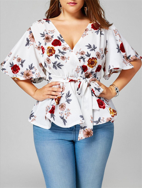 Bluza de dama marime mare cu model floral in alb