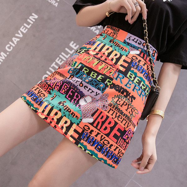 Fusta de dama actuala in albastru si portocaliu cu inscriptii