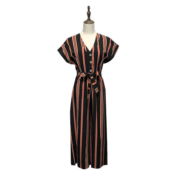 Γυναικεία ολόσωμη φόρμα με δαντέλα με κορδόνια  και κουμπιά