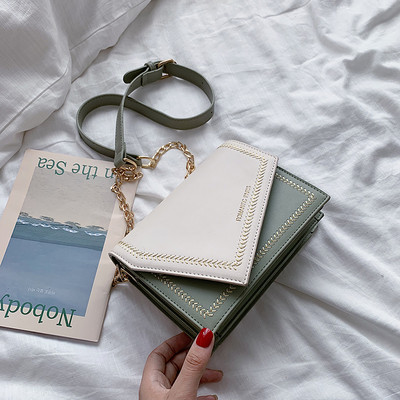 Geanta de dama din piele cu inchidere metalica in mai multe culori