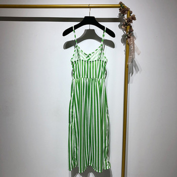 Rochie lejeră în dungi, cu bretele subțiri