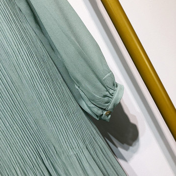 Rochie de damă lungă și largă cu mâneci lungi