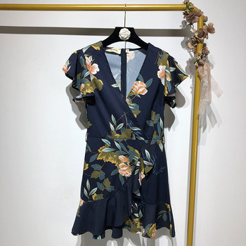 Rochie cu decolteu în V adânc și mâneci lotus scurte cu model floral
