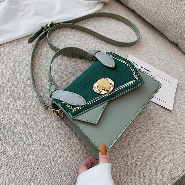 Geanta de dama cu inchidere metalica in mai multe culori