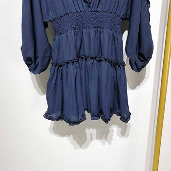 Rochie cu decolteu în V adânc și mâneci lungi în albastru