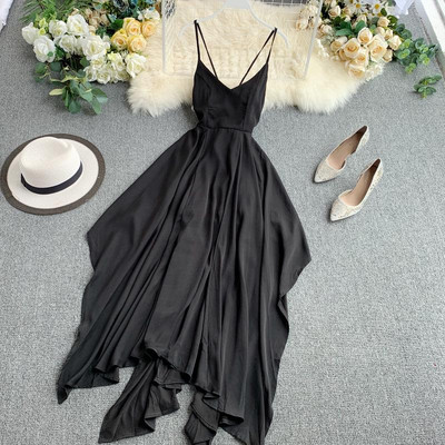 Rochie de dama cu bretele incrucisate de culoare neagra