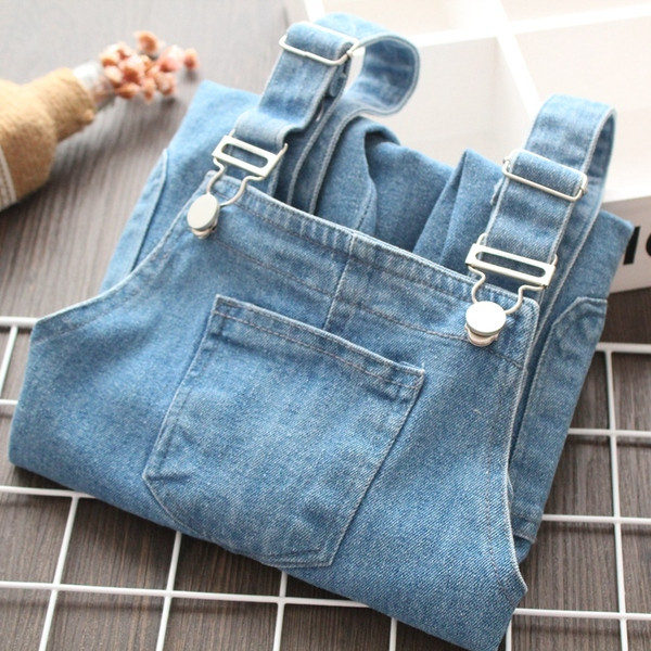 Model nou de salopeta pentru copii de culoare albastra pentru fete