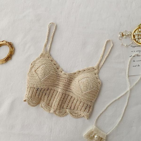 Maieu scurt de damă tricotat cu bretele