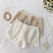 Pantaloni scurti de dama in doua culori