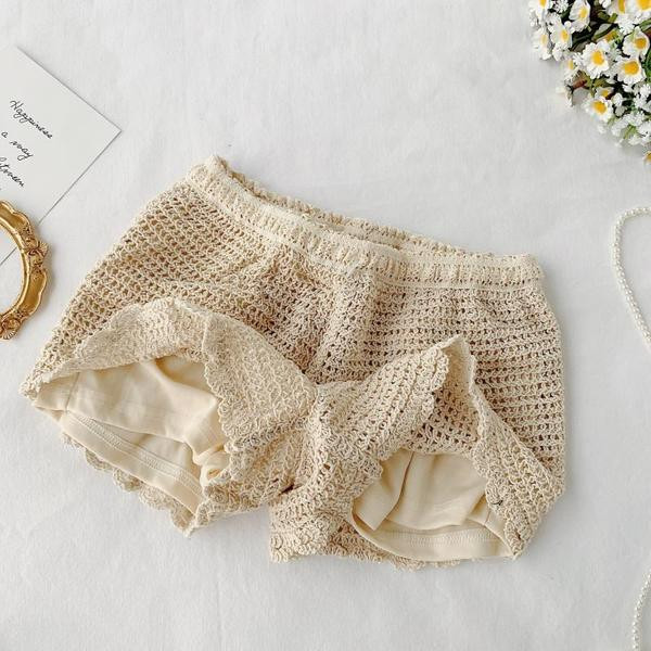 Pantaloni scurti de dama in doua culori