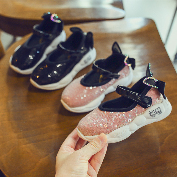 Pantofi copii moderni pentru fete cu paiete si panglica in roz si negru