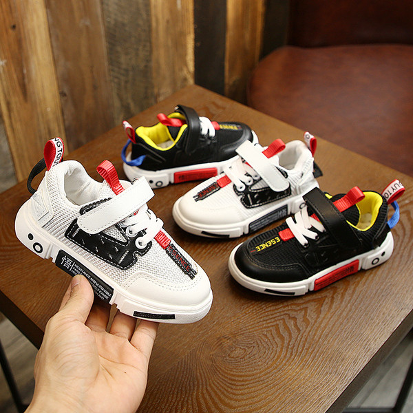 Adidași casual pentru copii pentru băieți în alb și negru cu inscripții