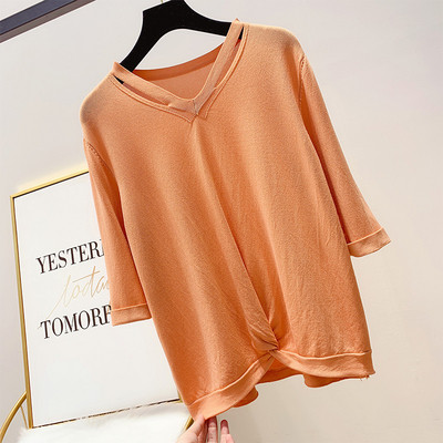 Bluza dama cu decolteu in V - model simplu