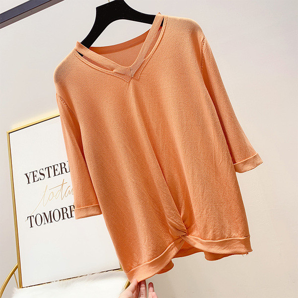 Bluza dama cu decolteu in V - model simplu