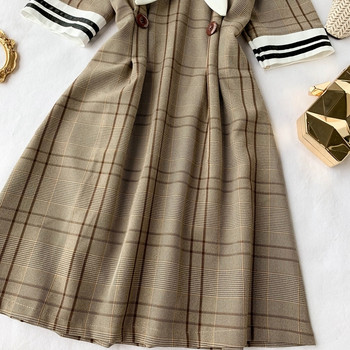 Rochie dama in carouri cu maneca scurta de culoare maro