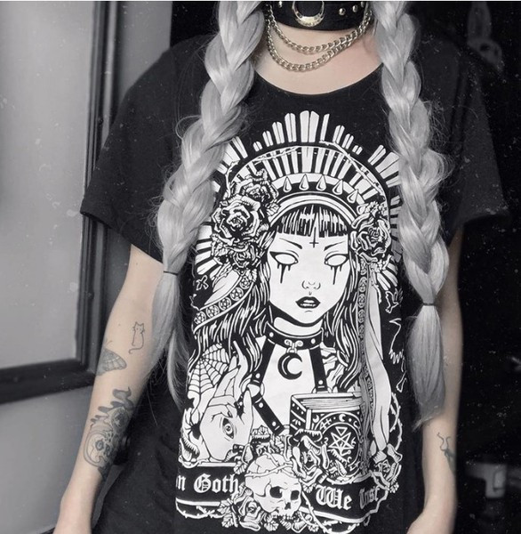 Tricou lung de dama de culoare neagra cu imprimeu