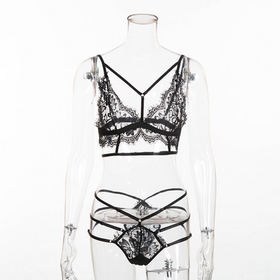 Lenjerie intimă în două părți cu dantelă în negru, alb și galben
