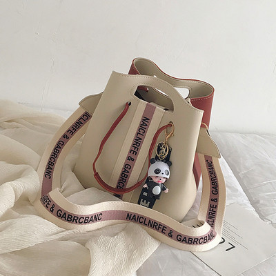 Geanta de dama din piele cu accesoriu in mai multe culori