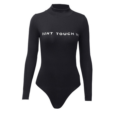 Corp de damă modern cu guler înalt și inscripție în mai multe culori