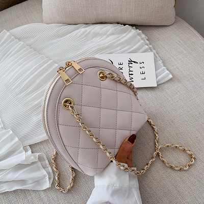 Geanta de dama din piele cu fermoar in patru culori