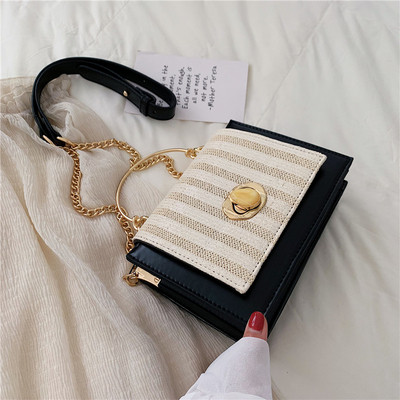 Geanta de dama cu inchidere metalica in patru culori