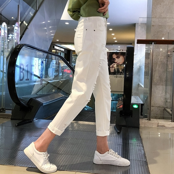 Blugi moderni de dama cu talie inalta - in culoarea alba