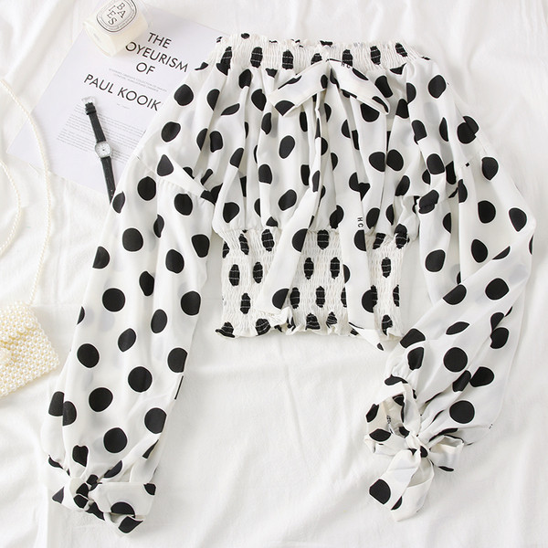 Camasa de dama model nou cu puncte in alb si negru