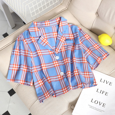 Cămașă scurtă de damă în carouri în roșu și albastru