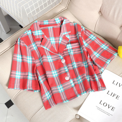 Cămașă scurtă de damă în carouri în roșu și albastru