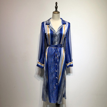 Rochie cu dungi cu guler clasic și mâneci lungi